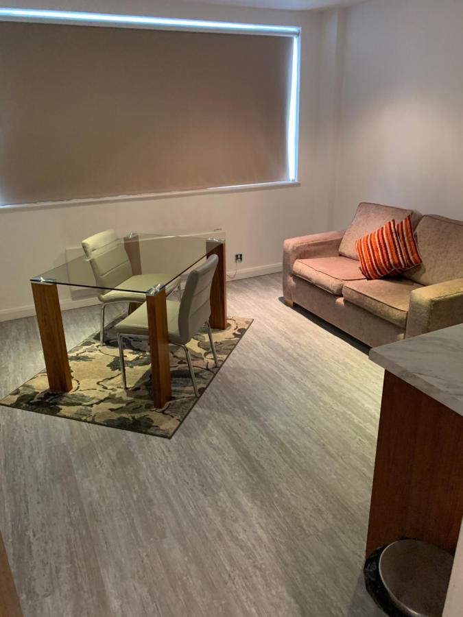 דירות לונדון Roland House מראה חיצוני תמונה